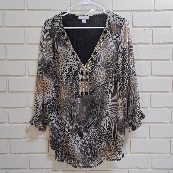 Dressbarn Animal Print Boho Sheer Overlay Embellished Top. Size 1X - Picture 1 of 10